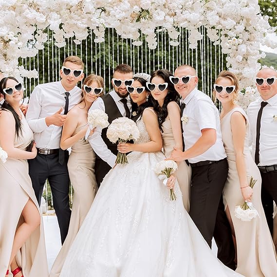 Svatební bílé sluneční brýle ve tvaru srdce 10 ks